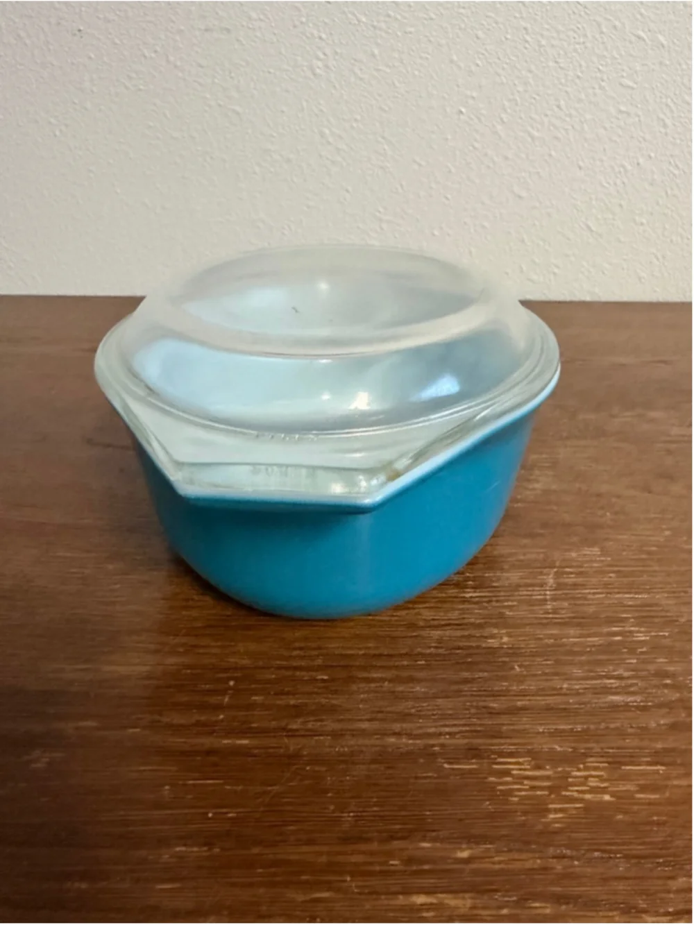 Vintage PYREX Turquoise Blue 1½ Qt Covered Casserole Dish w Lid Excellent USA